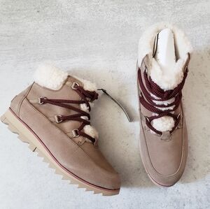 Sorel Harlow Lace Up Shearling Suede Waterproof Boots Sz 8 Ankle Winter